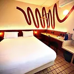 Western Du Phare Otel Mérignac