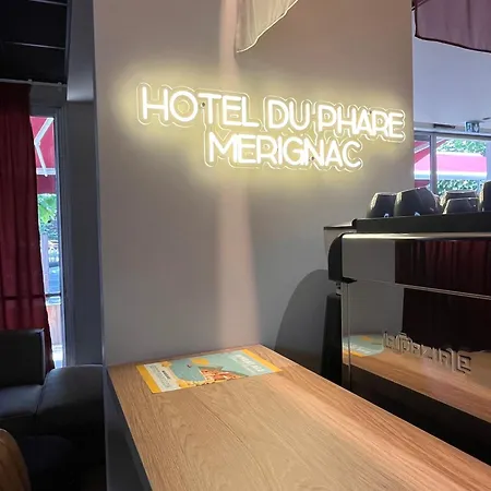 Western Du Phare מלון 3*