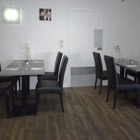 Hotel The Originals City, Du Phare, Bordeaux Mérignac