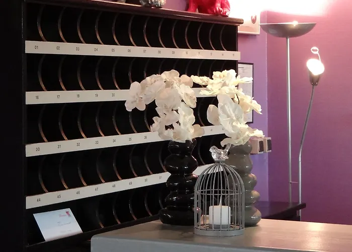 מלון Western Du Phare 3*