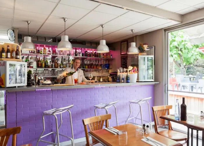 Western Du Phare Mérignac