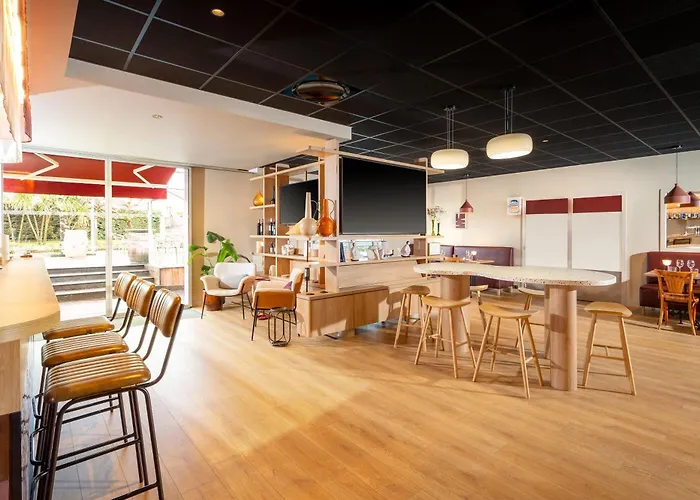 Western Du Phare Hotel