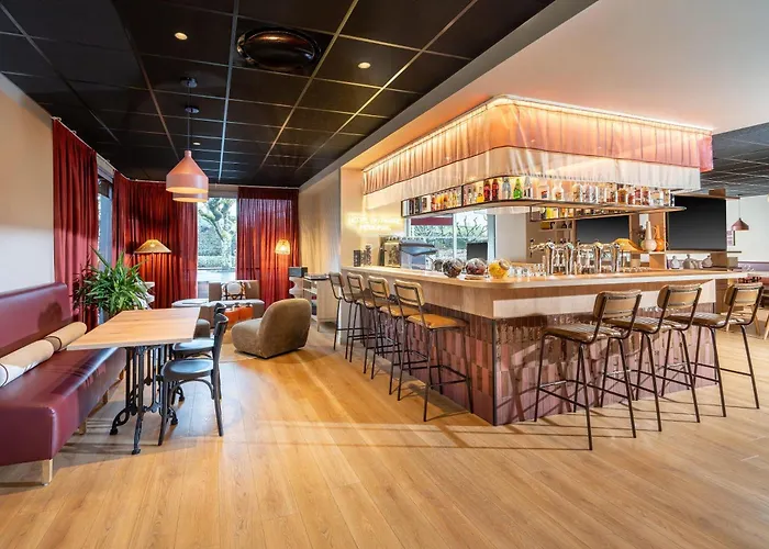 Western Du Phare Hotel